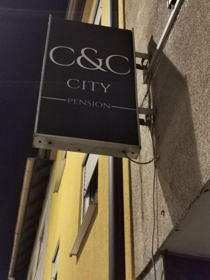 C&C City Pension Nuremberg ภายนอก รูปภาพ